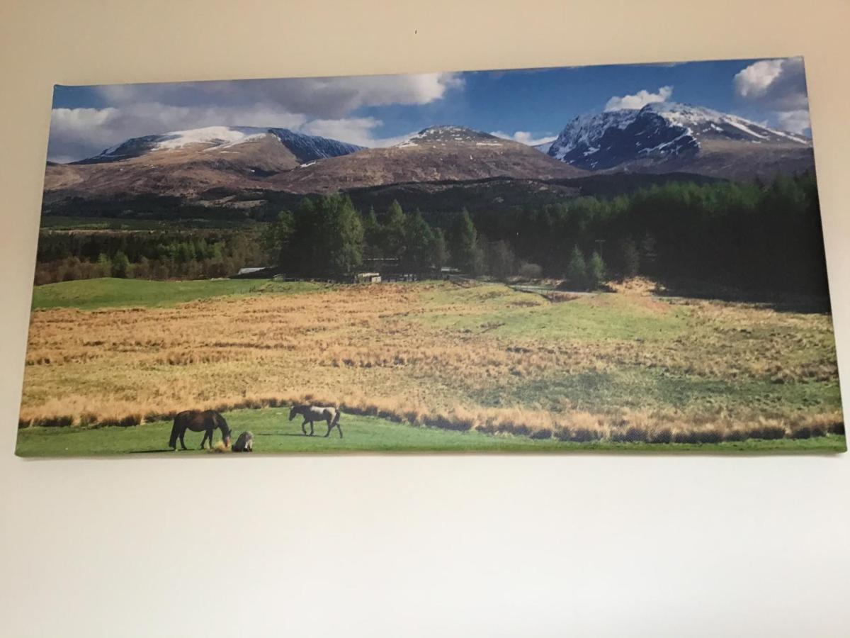 Riverside Retreat Caol Екстериор снимка
